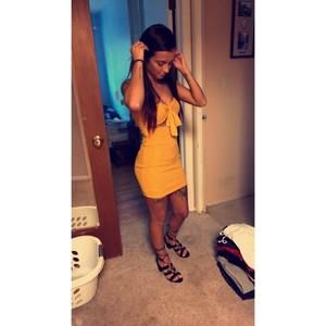 Meet your Posher, Nina